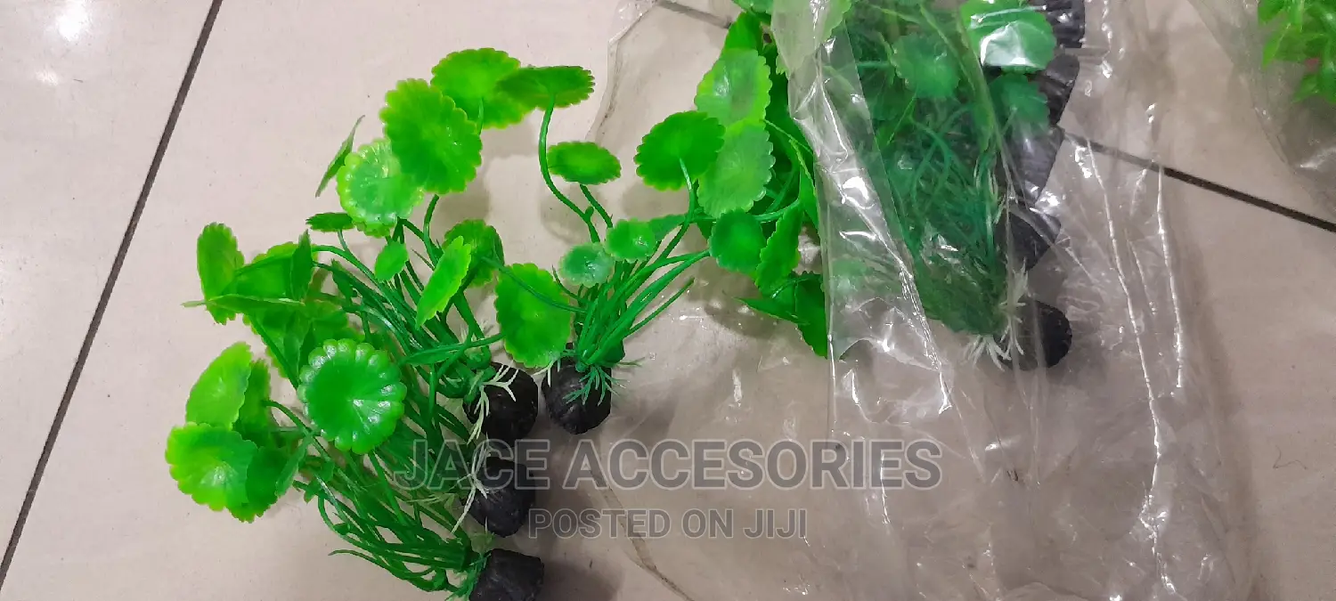Small Acquarium Artificial Plants (15cm)