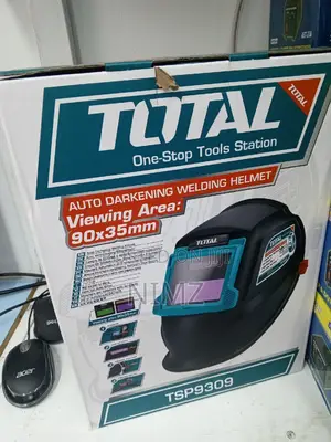 Auto Darkening Welding Helmet