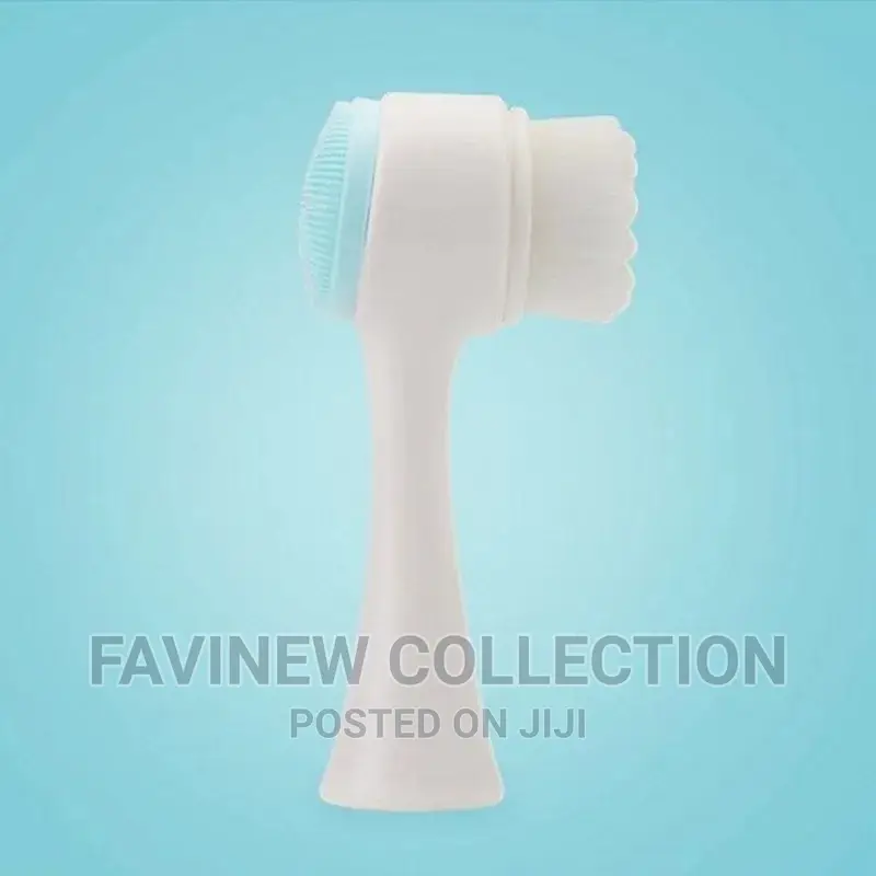 Double Sided Exfoliating Facial Brush