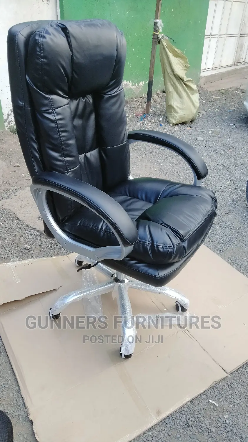 Office Chairs Office Chairs Office Chairs.