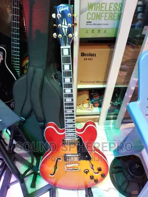 Gibson Electric Guitar