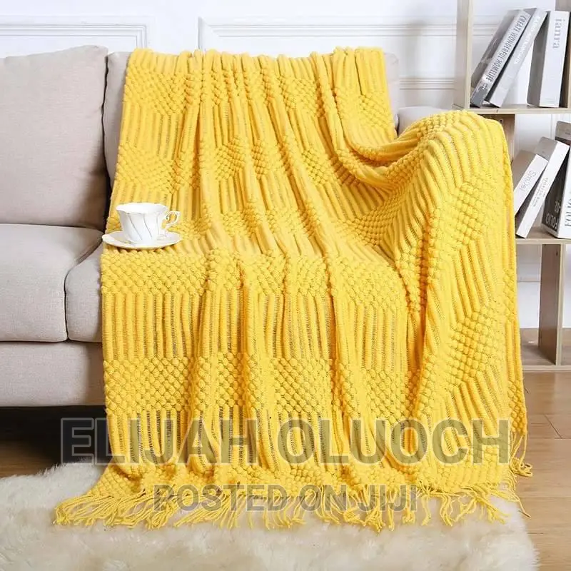 High Quality Knitted Throw Blankets With Tassal