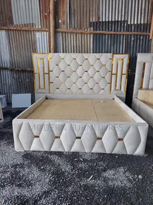 White 6/6 Bed