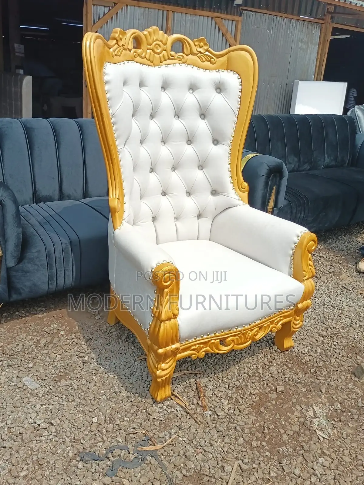 Classic King Chair