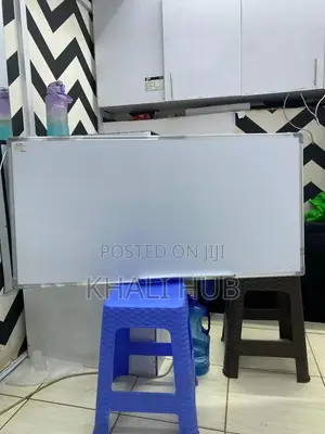 Whiteboard 4ft by 2ft