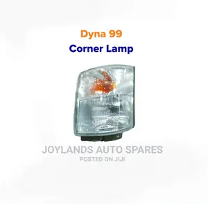 Dyna 99 Corner Lamp