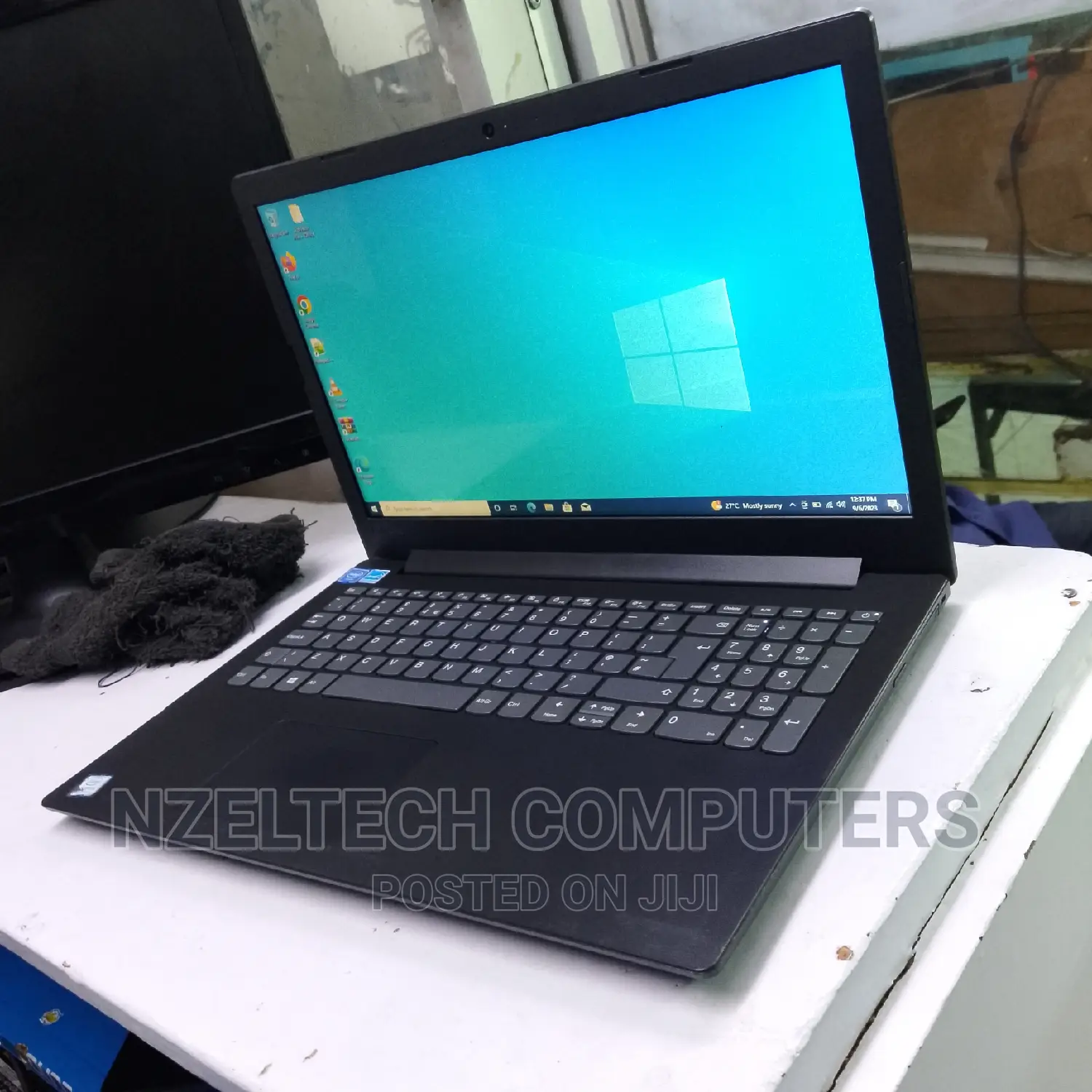 Laptop Lenovo IdeaPad 130 8GB Intel Core I5 HDD 1T