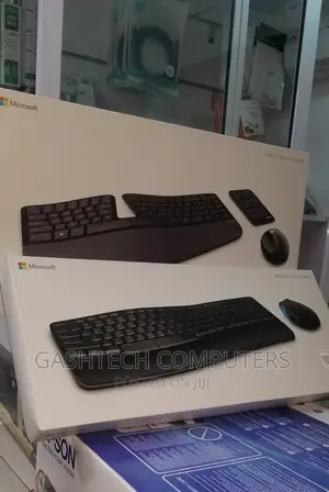 Microsoft Sculpt Comfort Wireless Keyboard and Mouse Combo
