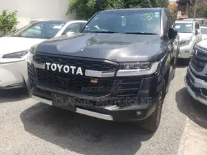 New Toyota Land Cruiser 3.3 Diesel 4WD 2022 Gray