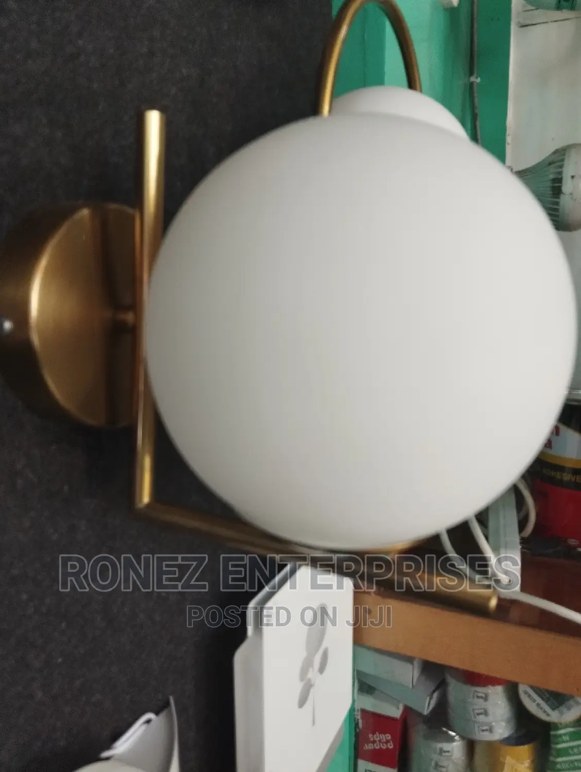 Single Wall Bracket for Bulb