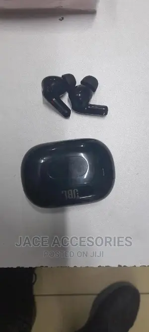 JBL Earbuds Bass Boosted