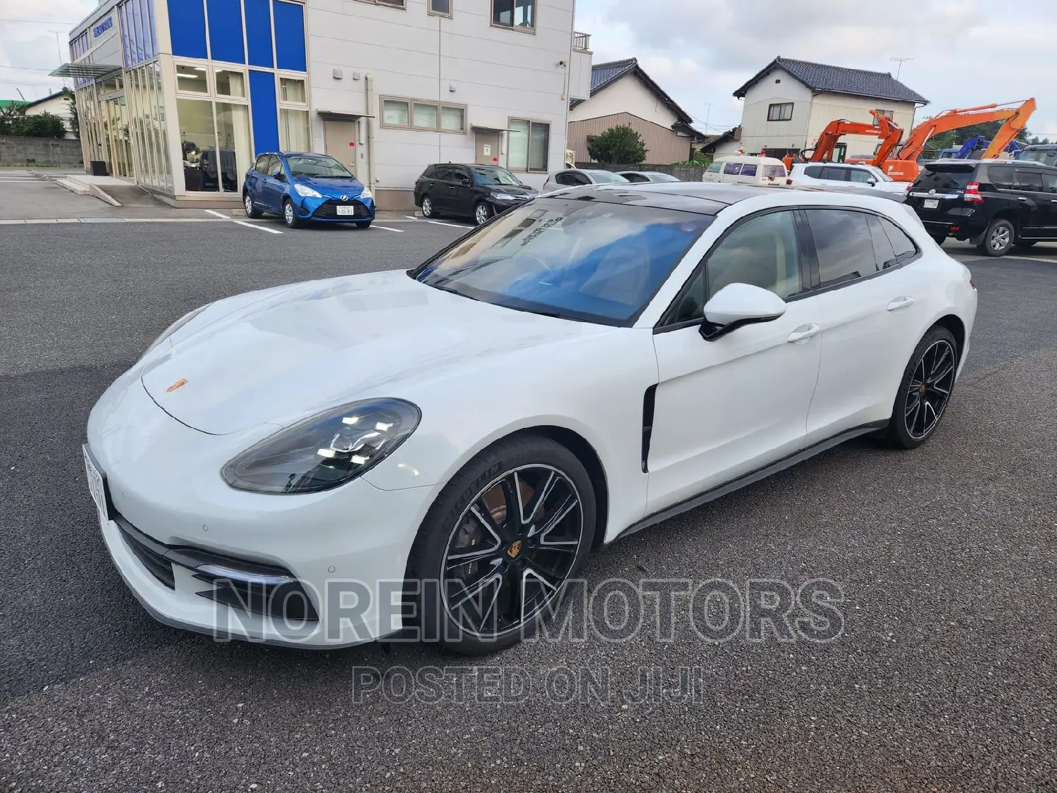 Porsche Cayenne 2018 White