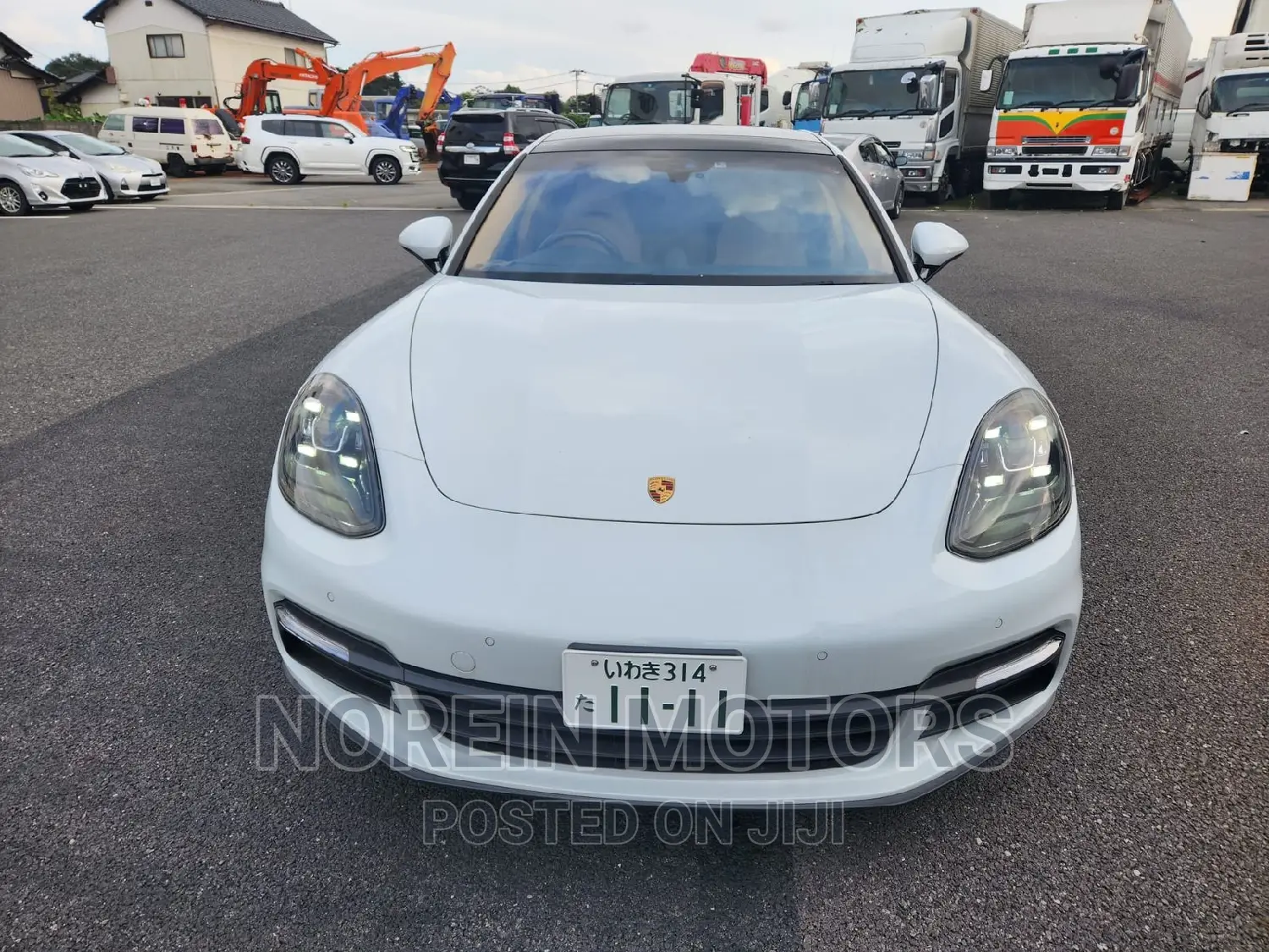 Porsche Cayenne 2018 White