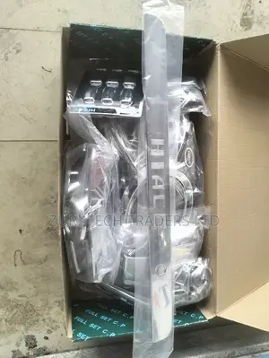 Hiace 7L Chrome Kit