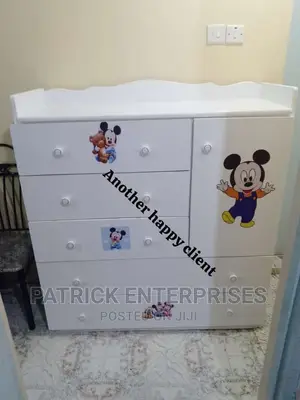 Morden Chest Of Drawers 4 By 4 Fitts