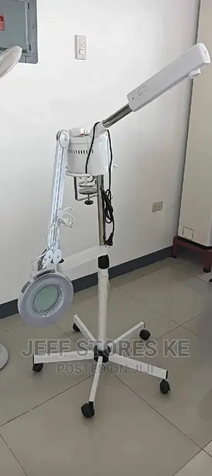Movable 2 in 1 Facial Steamer With Magnifying Glass