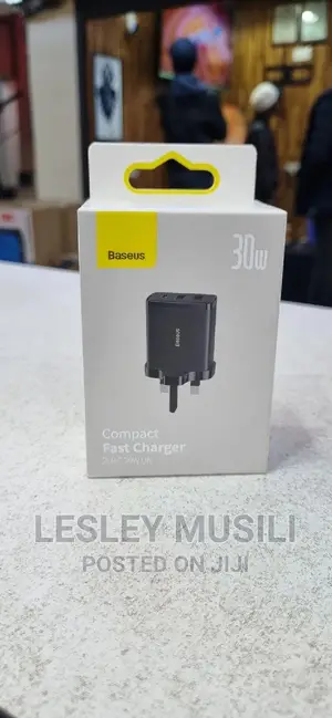 Baseus Compact 3 Ports Fast Charger 30W