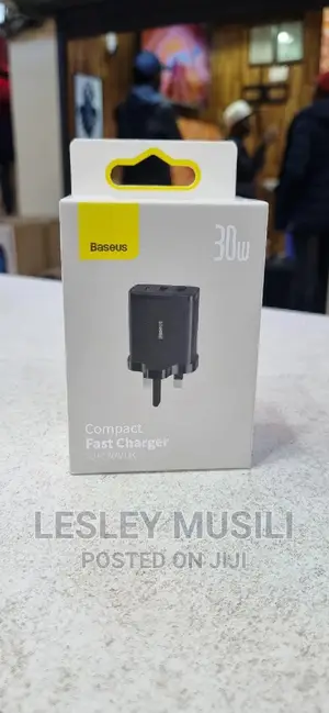 Baseus Compact 3 Ports Fast Charger 30W