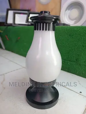 Tronics Gate Light