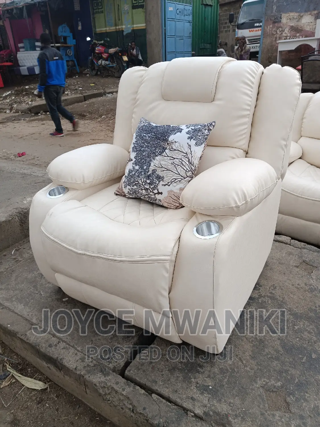 Semi Recliner Single Seat