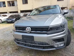 Volkswagen Tiguan 2017 Gray