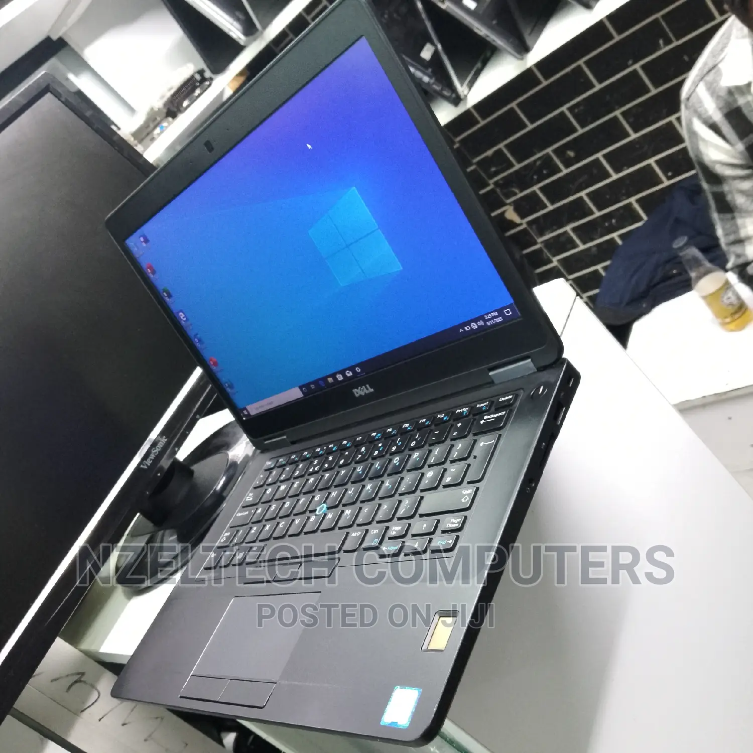 Laptop Dell Latitude 14 E5470 8GB Intel Core I5 SSD 256GB