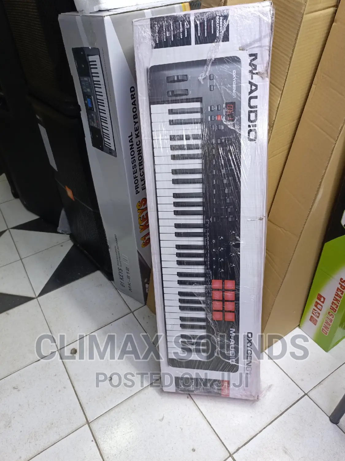 M Audio Oxygen 61 Keys Midi Controller