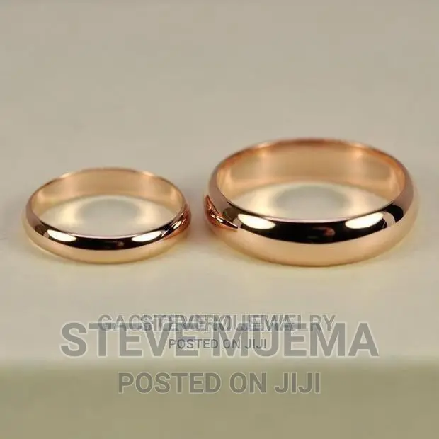 Gold Wedding Rings.