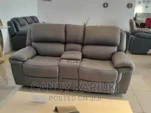 2 Seater Recliner Sofa With a Cup Holder