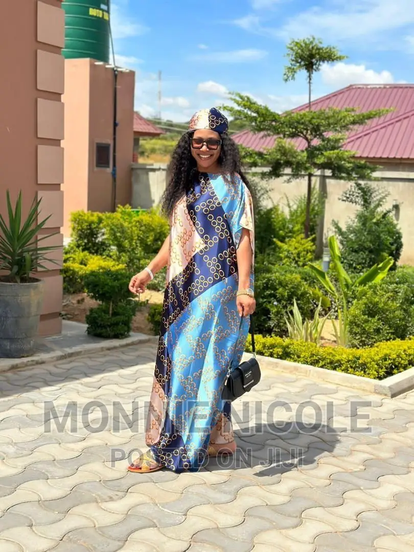 Goldish Blue Silk Dera