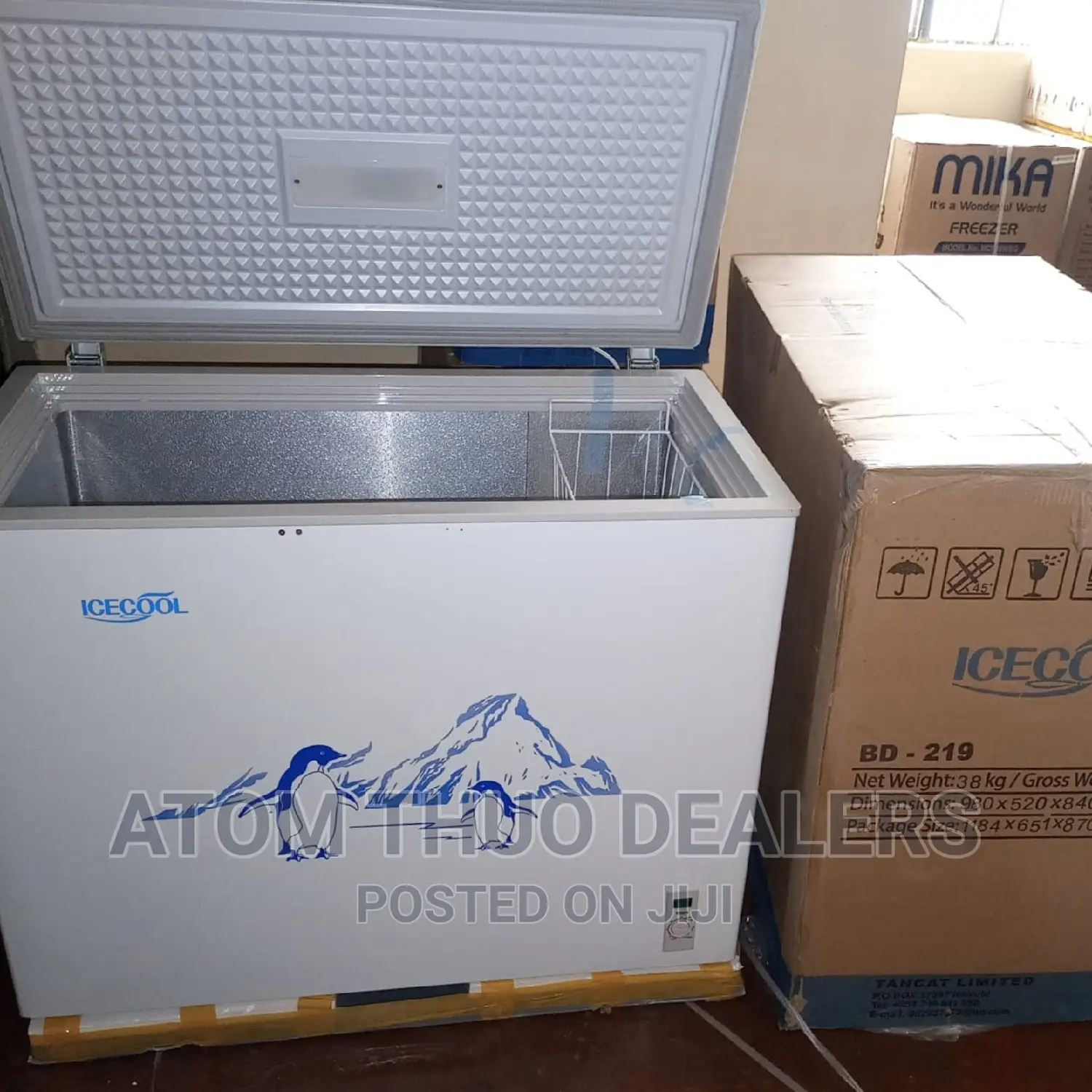 Icecool Chest Freezer 219litres / Icecool Freezer.