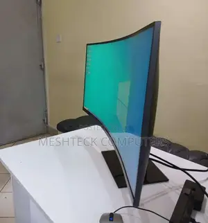 34 Inches Dell Curved Monitor