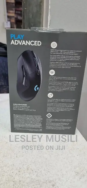 Logitech G703 Lightspeed Gaming Mouse With POWERPLAY