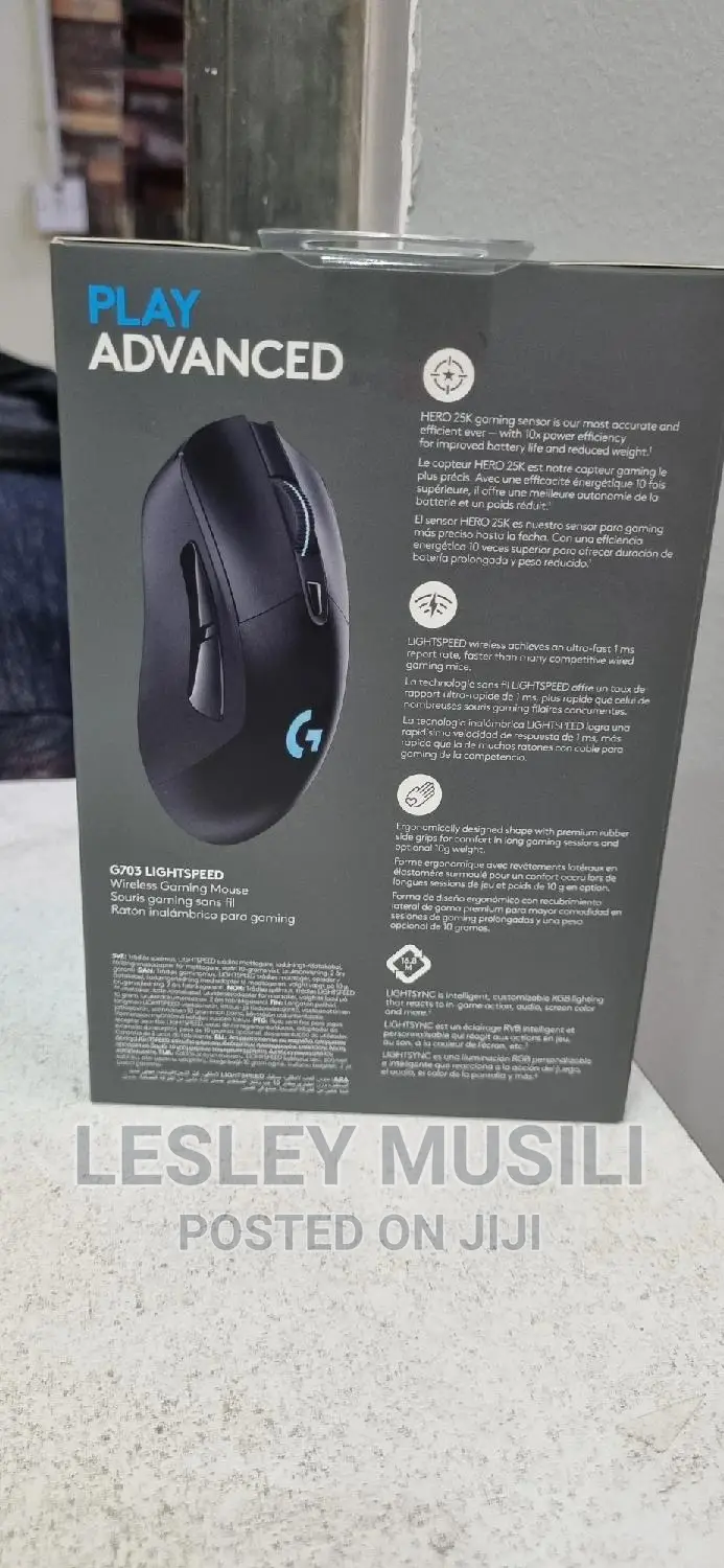 Logitech G703 Lightspeed Gaming Mouse With POWERPLAY