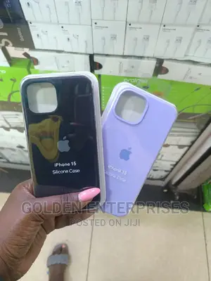 iPhone 15 Silicone Cover