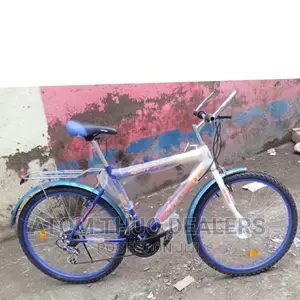 Size 26 Premier Bike/ Bicycle With Gears 