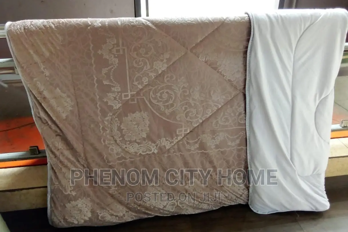 Warm Binded Silk Duvet Set