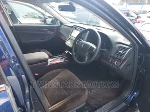Toyota Crown 2015 Blue