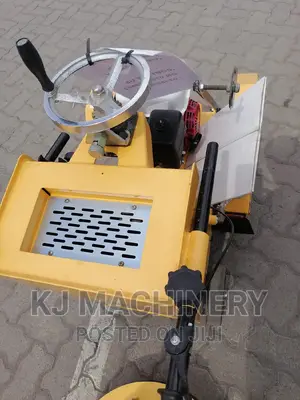 Concrete Cutter-Petrol Powered Honda Engine.