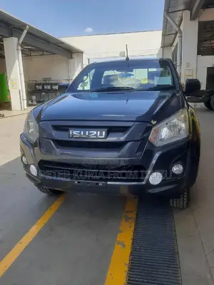 New Isuzu D-MAX 2023 Gray