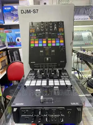 Pioneer DJM S7