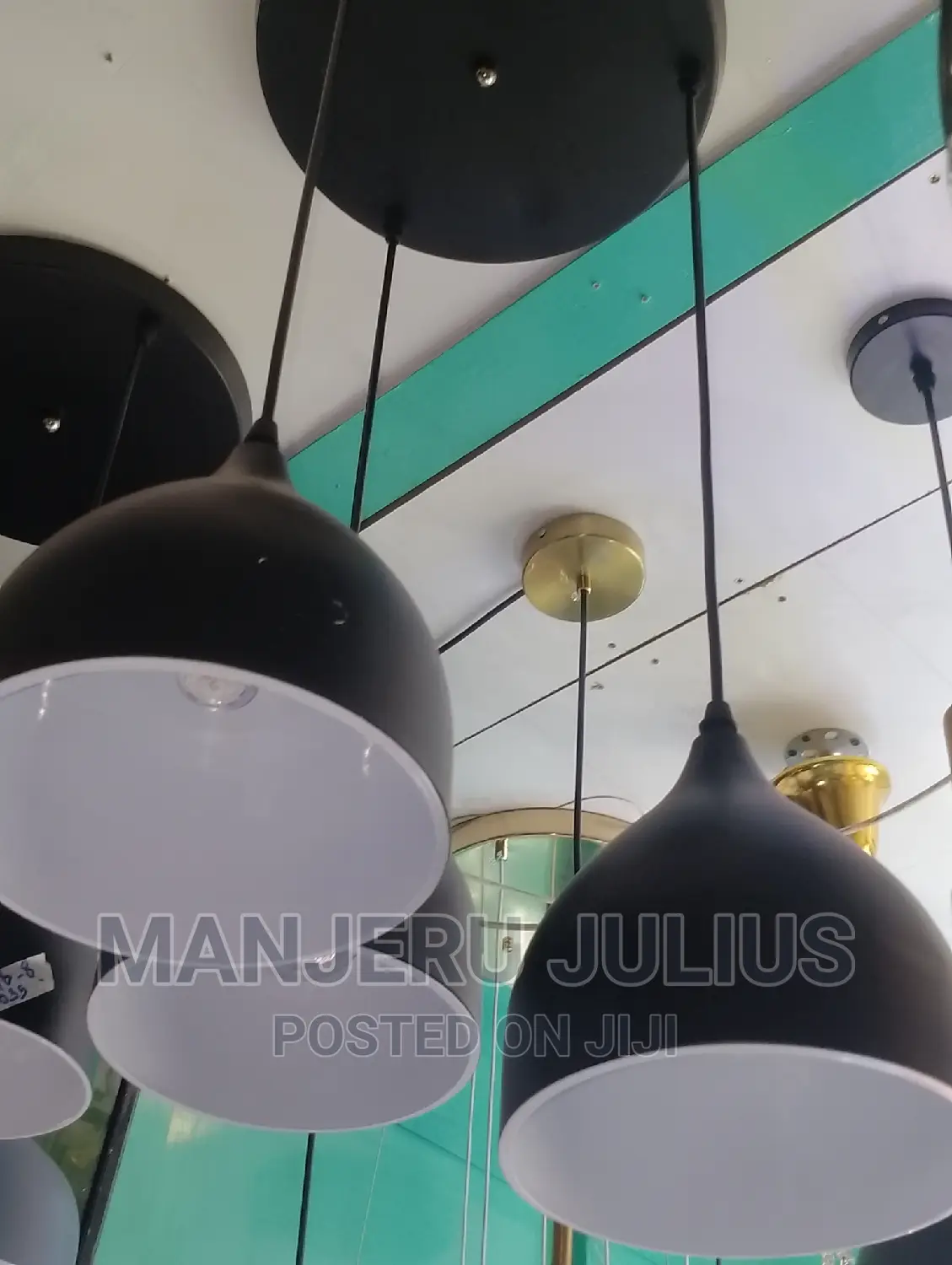 Triple Pendant Light