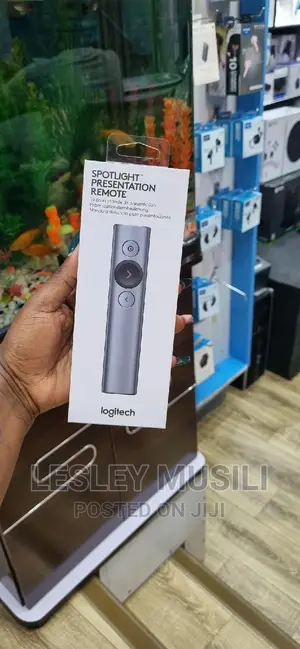 Logitech Spotlight Presentation Remote - Advanced Digital