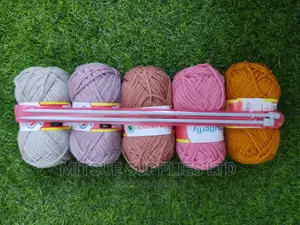 Butterfly Chunky Mixed Colour Yarn With Knitting Kneedles 5m