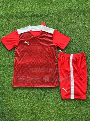 Puma Football Uniforms Set