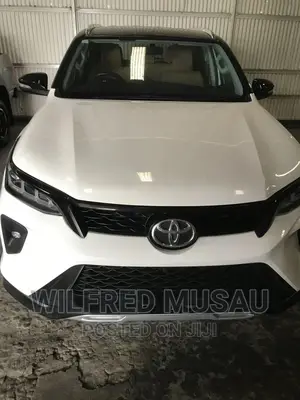 Toyota Fortuner 2017 White