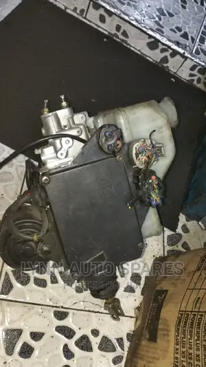 Mitsubishi Pajero V6 Engine Complete Booster