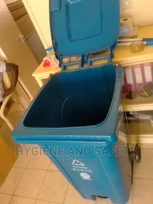 240liters Pedal Garbage Bin