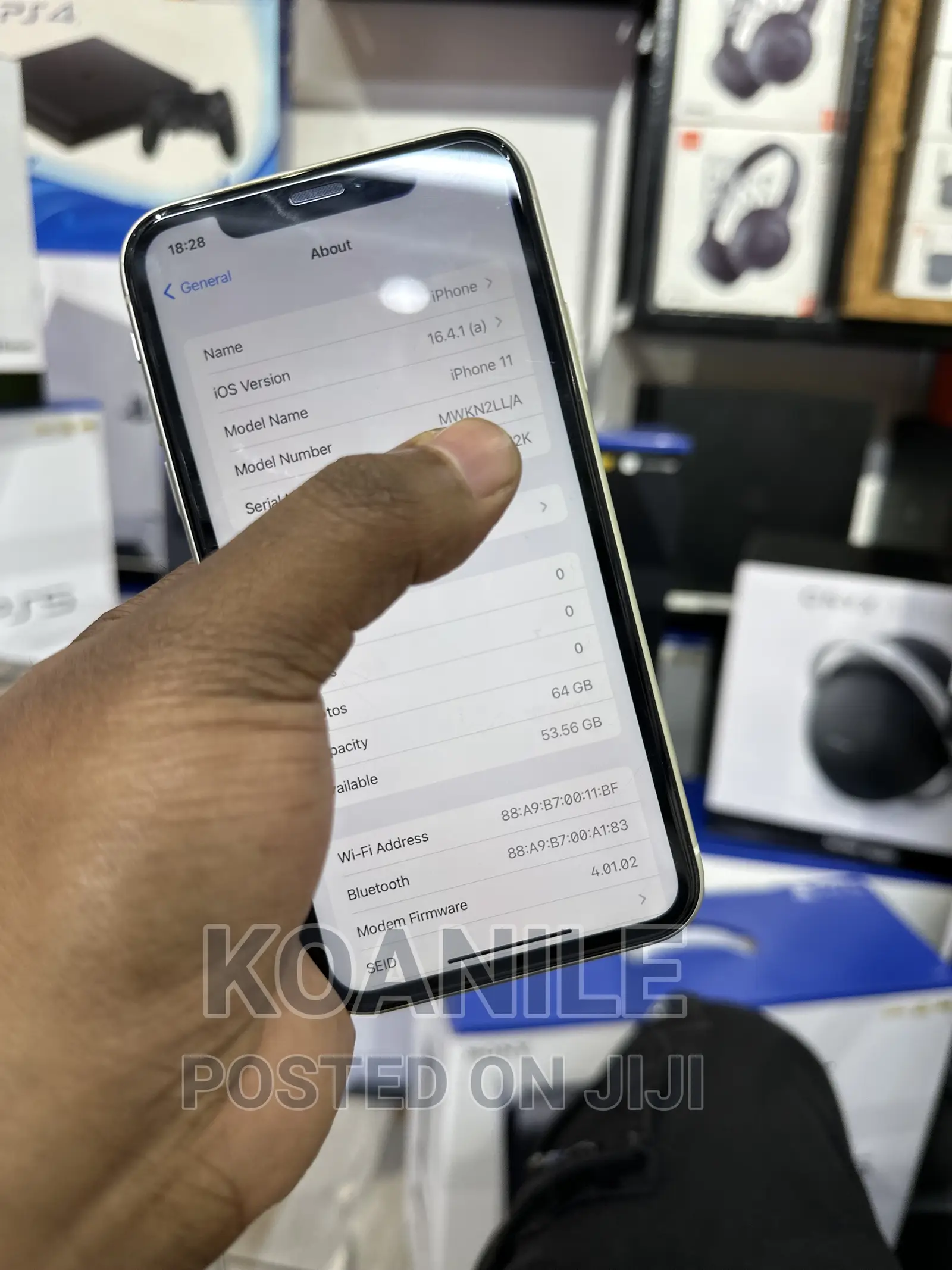Apple iPhone 11 64 GB White