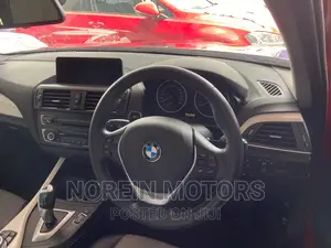 BMW 118i 2016 Red